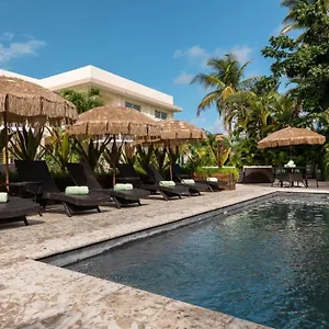 4* Hotel Malecon House